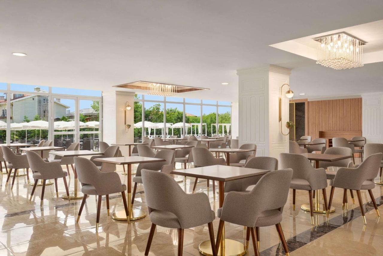 מלון Ramada By Wyndham Istanbul 4*