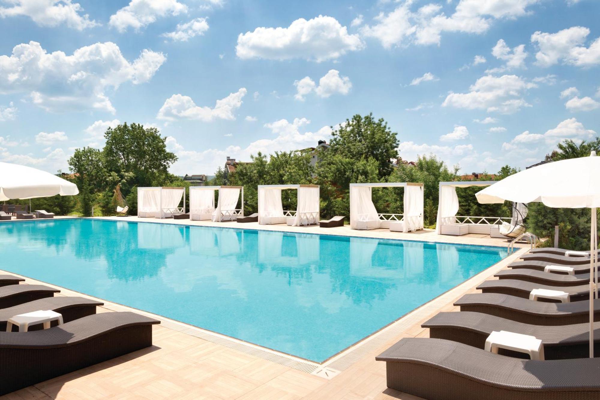 מלון Ramada By Wyndham Istanbul